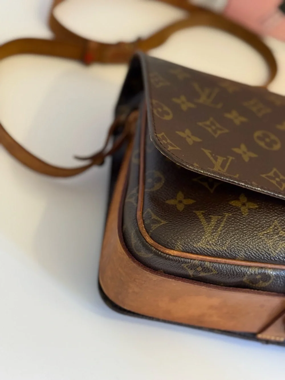 Louis Vuitton Cartouchiere MM  Monogram Crossbody Bag 🌟 - Picture 13 of 15